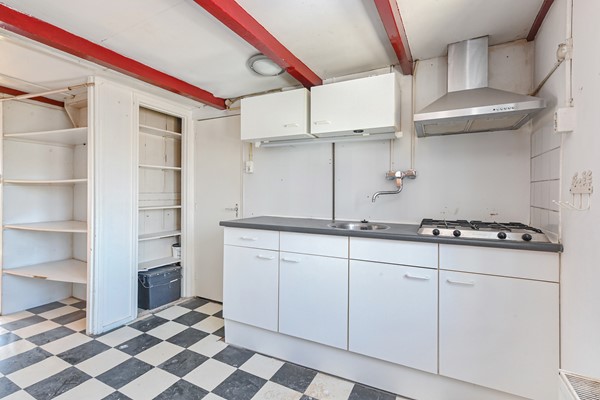 Medium property photo - Van Hogendorpstraat 7A, 2515 NR Den Haag